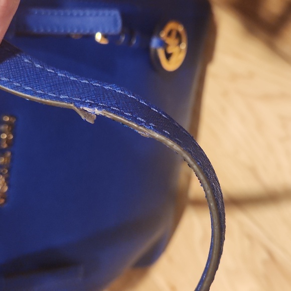 Michael Kors Purse - Picture 4 of 7